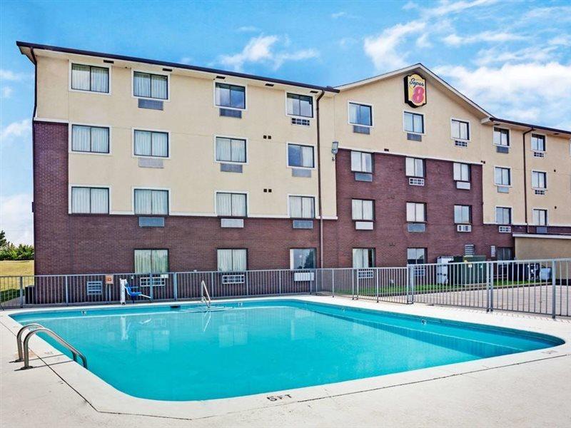 Super 8 By Wyndham Nashville/ Dntn/ Opryland Area Exterior photo